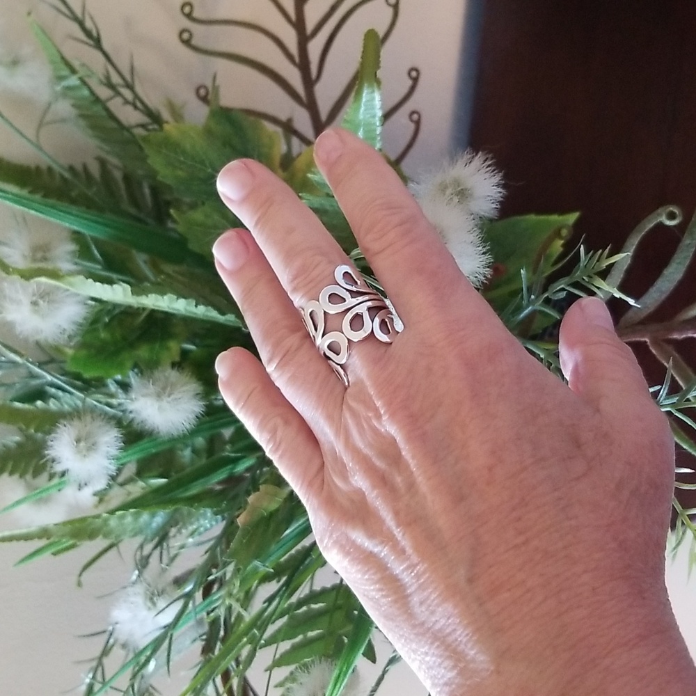 925 silver ring sz8